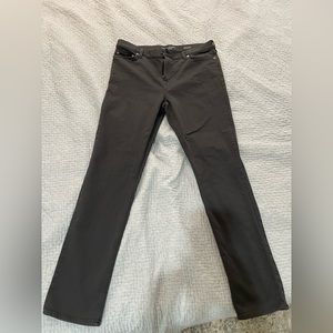 Banana Republic men’s traveler pants